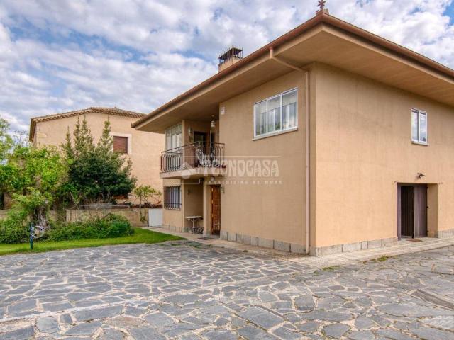 Casa chalet en Venta en La Lastrilla