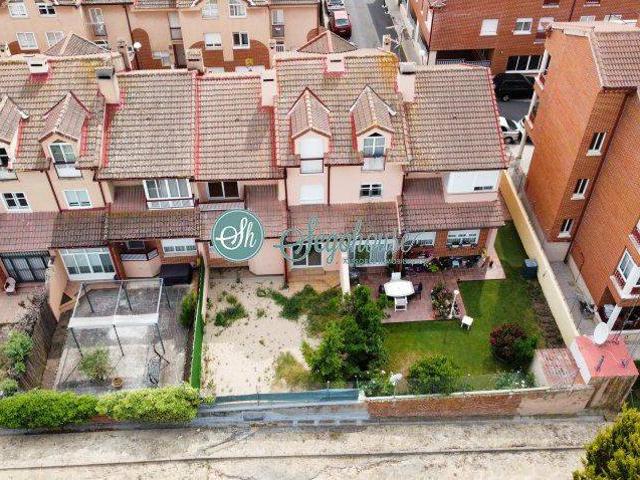 Casa chalet en Venta en La Lastrilla