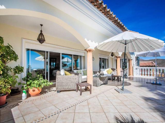 Casa chalet en Venta en La Mairena