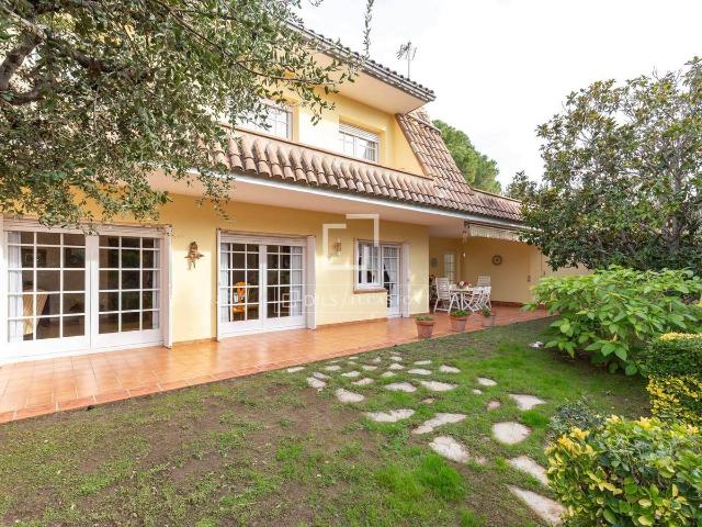 Casa chalet en Venta en La Miranda Can Candeler