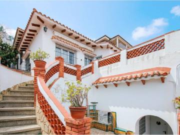 Casa chalet en Venta en La Miranda