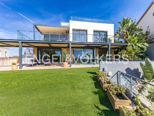 Casa chalet en Venta en La Miranda