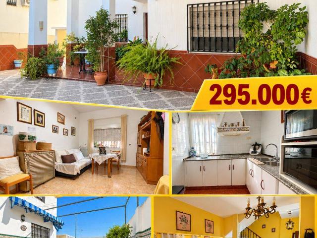 Casa chalet en Venta en La Paz