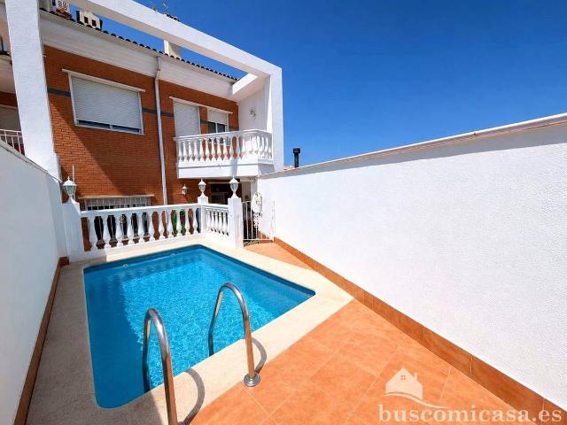 Casa chalet en Venta en La Paz Las Américas