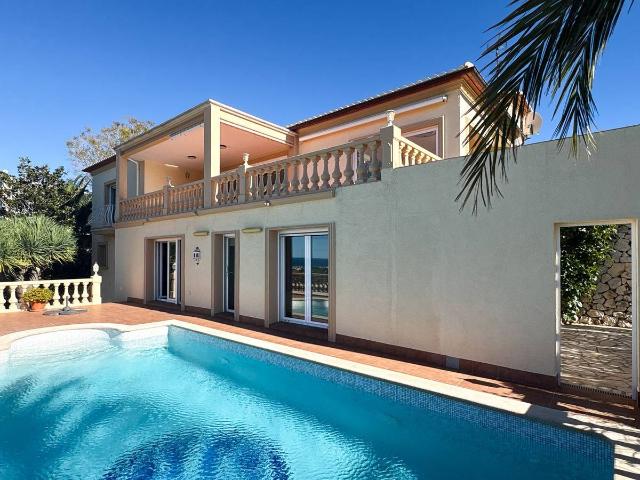 Casa chalet en Venta en La Pedrera Vessanes