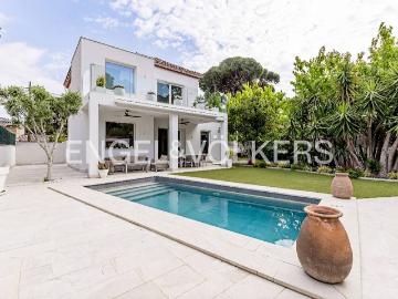 Casa chalet en Venta en La Pineda
