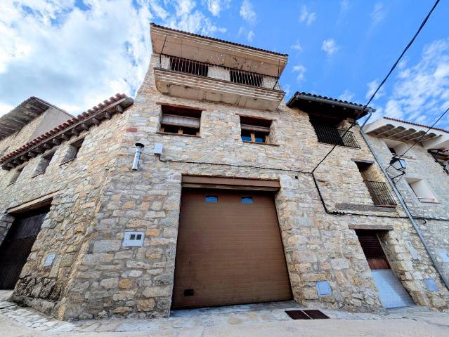 Casa chalet en Venta en La Pobla de Benifassà