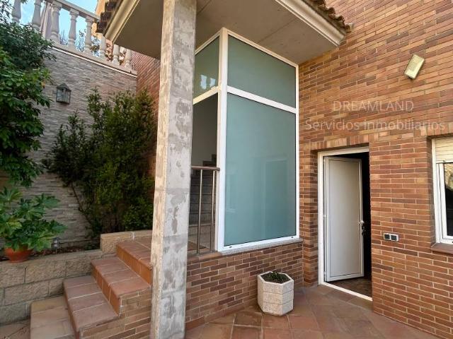 Casa chalet en Venta en La Pobla de Claramunt