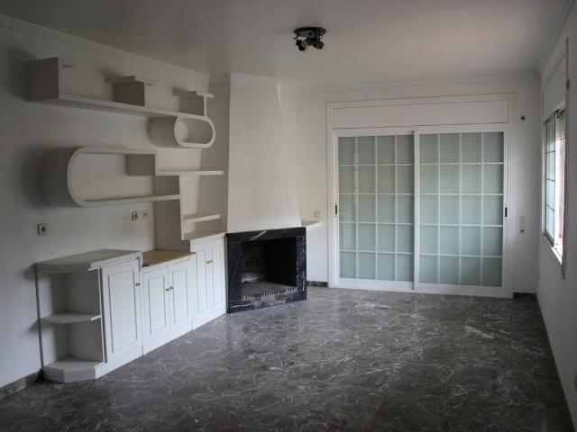 Casa chalet en Venta en La Pobla de Montornès