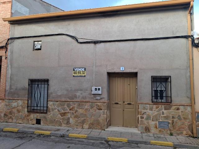 Casa chalet en Venta en La Puebla de Almoradiel