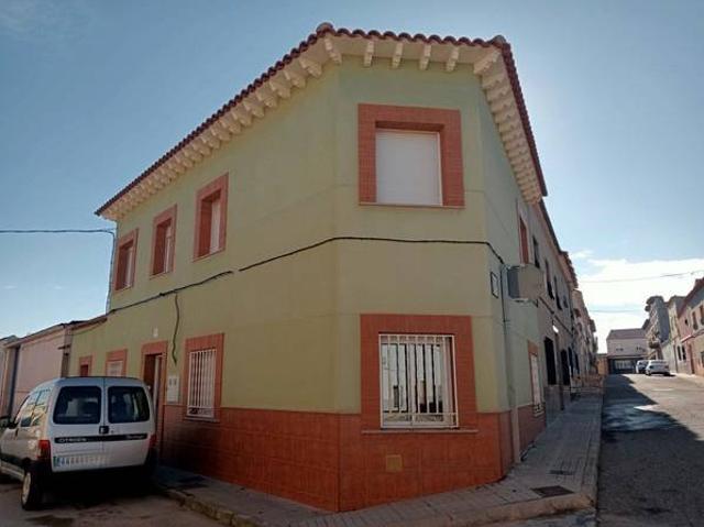 Casa chalet en Venta en La Puebla de Almoradiel