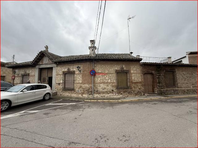 Casa chalet en Venta en La Puebla de Montalbán