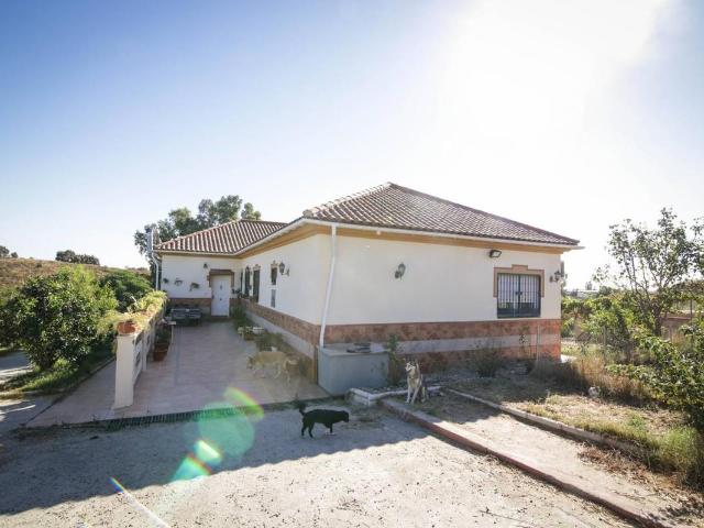 Casa chalet en Venta en La Puebla del Río