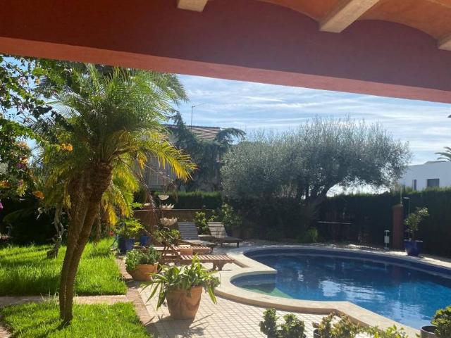 Casa chalet en Venta en La Renegà Torre Bellver Les Platgetes