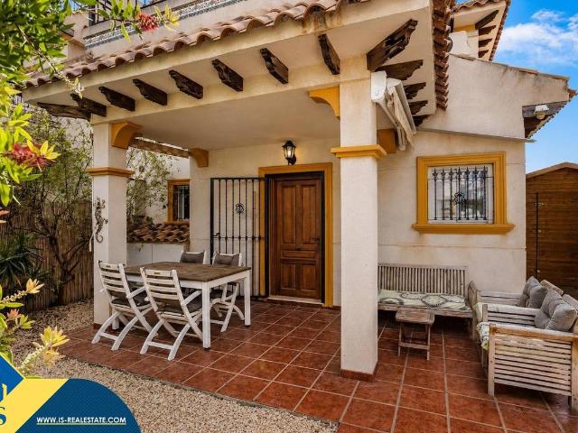 Casa chalet en Venta en La Regia