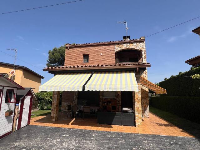 Casa chalet en Venta en La Roca del Vallès