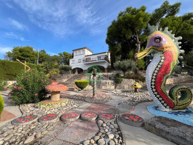 Casa chalet en Venta en La Sentiu de Sió