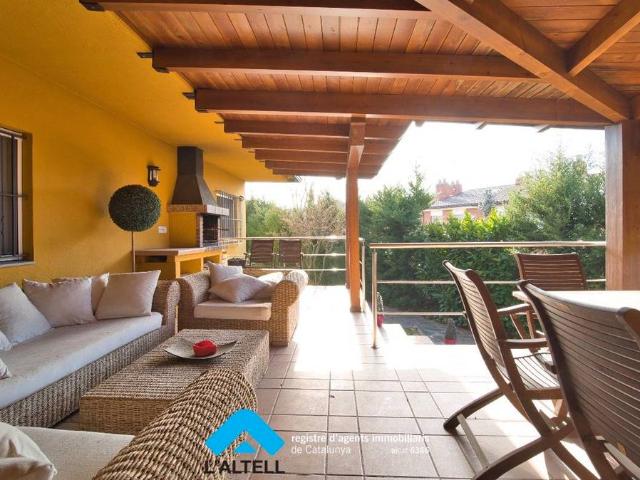 Casa chalet en Venta en L'Ametlla del Vallès
