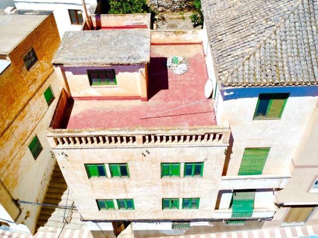 Casa chalet en Venta en Lanjarón