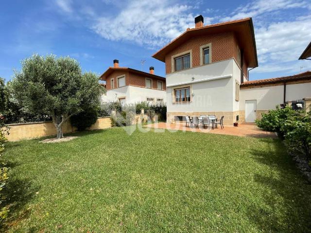 Casa chalet en Venta en Labastida / Bastida