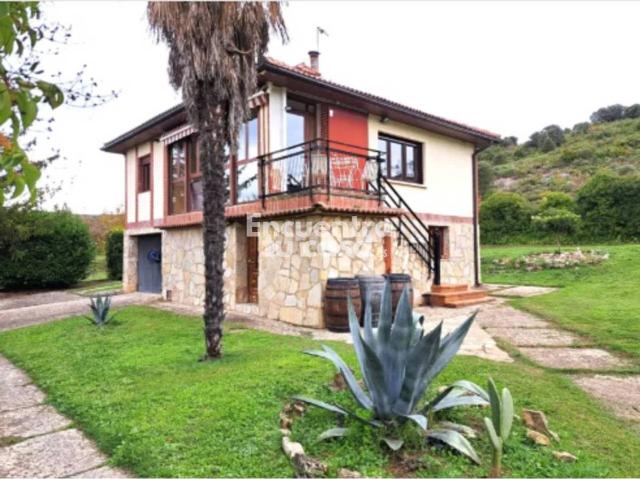 Casa chalet en Venta en Labastida / Bastida