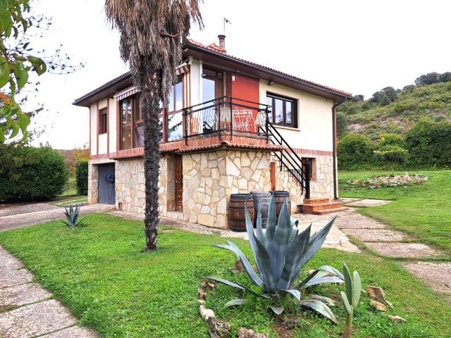 Casa chalet en Venta en Labastida / Bastida