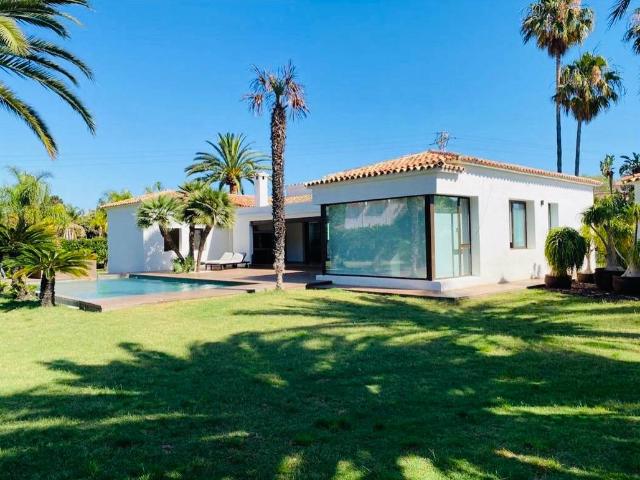 Casa chalet en Venta en L'Almadrava L'Estanyó