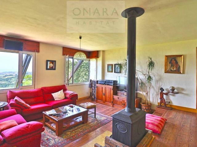 Casa chalet en Venta en Lapice Larreaundi Olaberria Meaka
