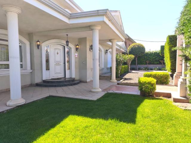 Casa chalet en Venta en Lardero