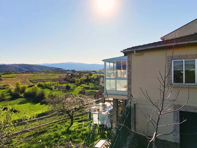 Casa chalet en Venta en Larouco