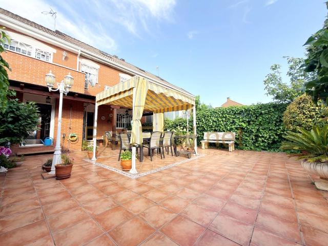 Casa chalet en Venta en Las Américas