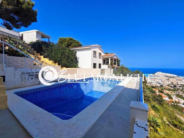 Casa chalet en Venta en Las Atalayas Urmi Cerro de Mar