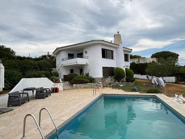 Casa chalet en Venta en Las Atalayas Urmi Cerro de Mar