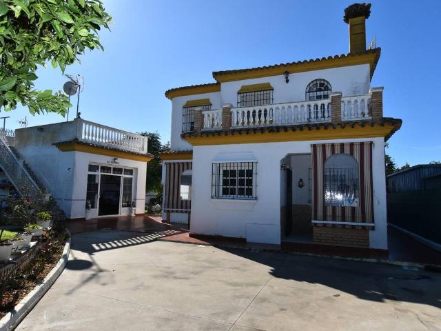 Casa chalet en Venta en Las Lagunas Campano