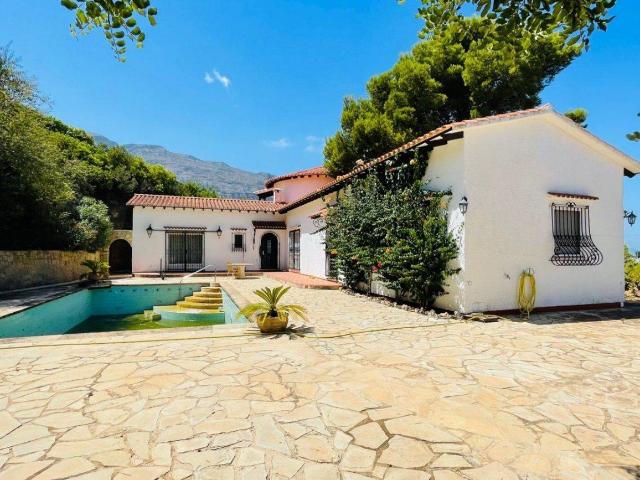 Casa chalet en Venta en Las Rotas / Les Rotes