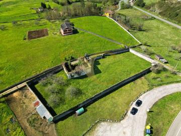 Casa chalet en Venta en Las Regueras