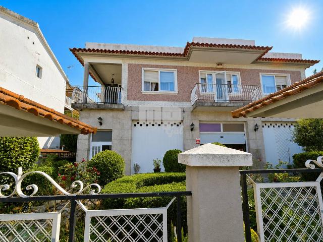 Casa chalet en Venta en Lavadores