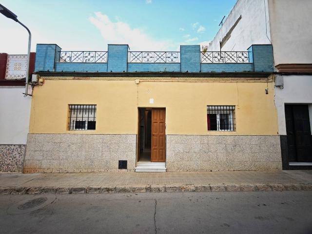 Casa chalet en Venta en Lebrija