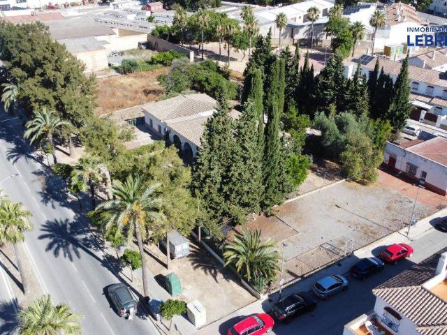 Casa chalet en Venta en Lebrija