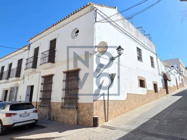 Casa chalet en Venta en Lebrija