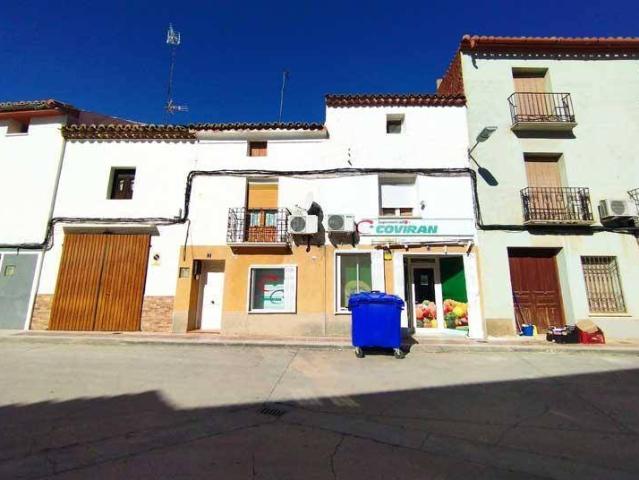Casa chalet en Venta en Lécera