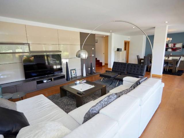 Casa chalet en Venta en Legutio