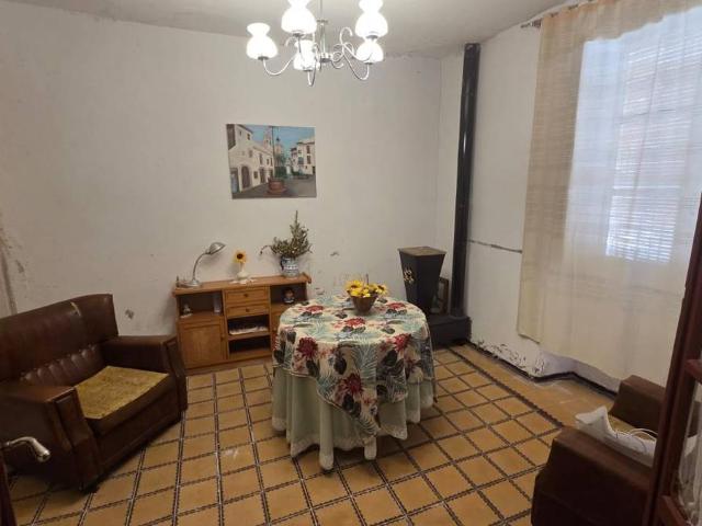 Casa chalet en Venta en Leganiel