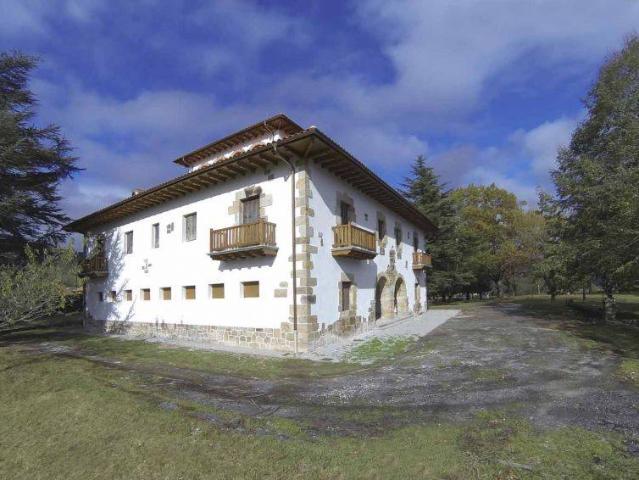 Casa chalet en Venta en Legazpi