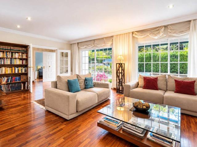 Casa chalet en Venta en L'Eixample