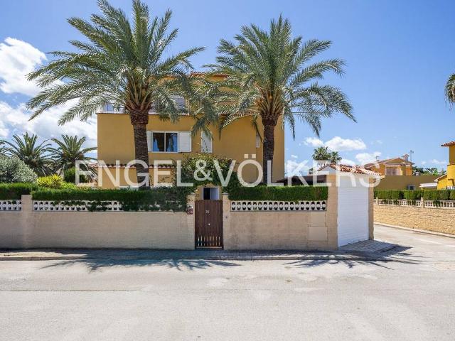 Casa chalet en Venta en Les Bassetes El Marjal