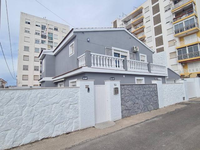 Casa chalet en Venta en Les Salines