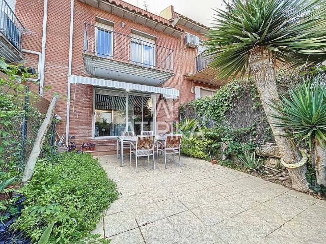 Casa chalet en Venta en Levantina Montgavina Quintmar