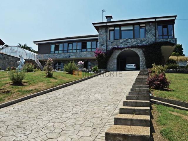 Casa chalet en Venta en Limpias
