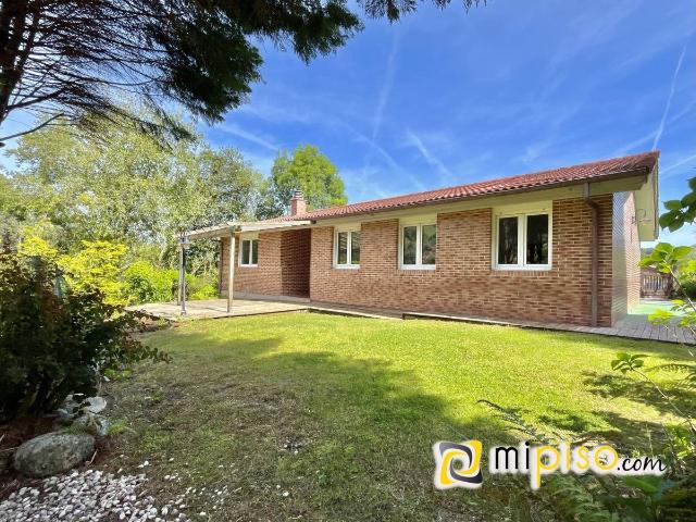 Casa chalet en Venta en Limpias